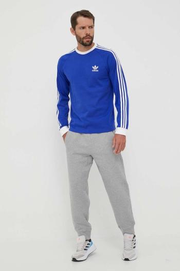 Bavlnené tričko s dlhým rukávom adidas Originals s nášivkou