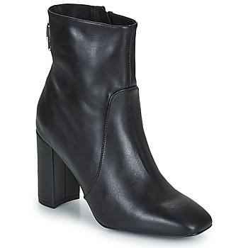 Tommy Hilfiger  Čižmičky Th Hardware High Heel Bootie  Čierna