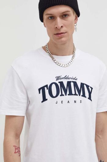 Bavlnené tričko Tommy Jeans pánsky, biela farba, s potlačou, DM0DM18274