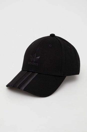 Bavlnená šiltovka adidas Originals čierna farba, jednofarebná, II0702