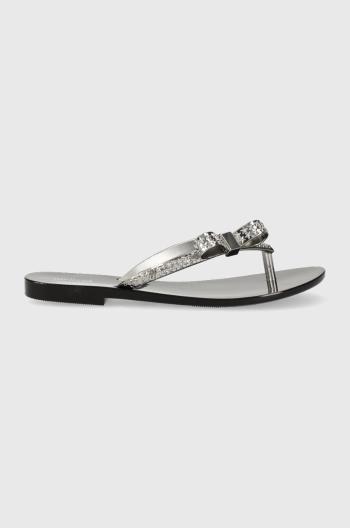 Žabky Melissa MELISSA HARMONIC CHROME VII AD dámske, strieborná farba, na plochom podpätku, M.33254.53891