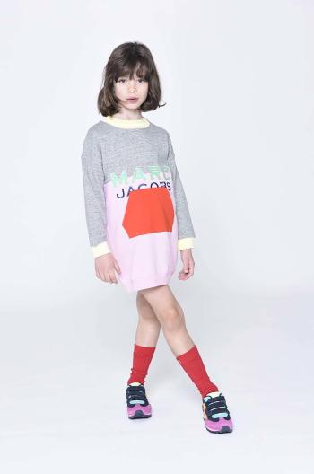 Dievčenské bavlnené šaty Marc Jacobs mini, rovný strih