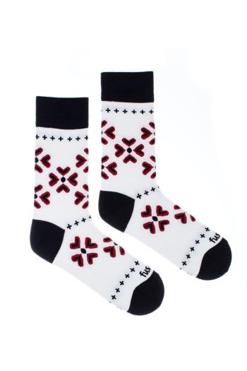 Čierno-biele vzorované ponožky Srdiečka
