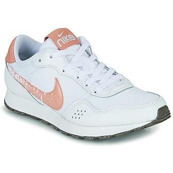 Nike  Nízke tenisky Nike MD Valiant SE  Biela