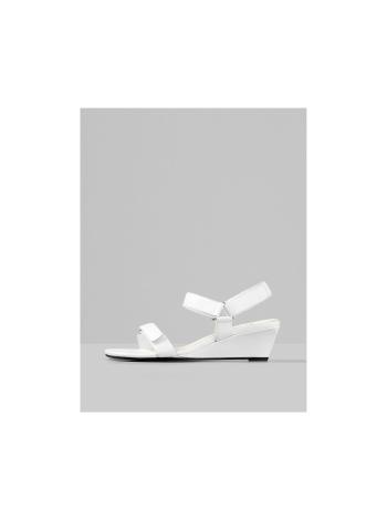 Biele kožené sandálky na plnom podpätku Vagabond Nellie