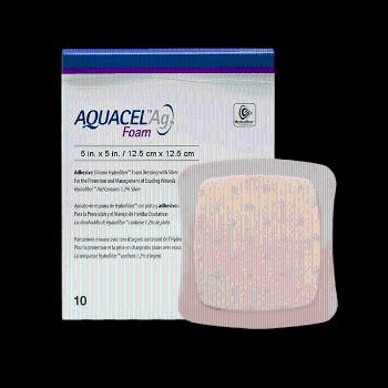 Aquacel Ag foam Hydrofiber krytie na rany adhezívne so striebrom, 12,5 x12,5 cm, 10 ks
