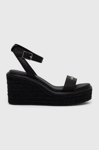 Kožené sandále Calvin Klein dámske, čierna farba, na kline