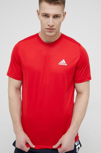 Tréningové tričko adidas GM2108 červená farba, jednofarebné