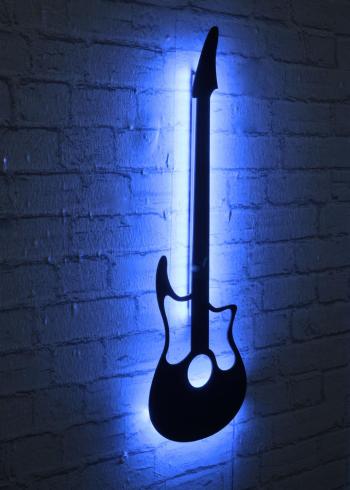 LED svetlo na stenu Gitara, modré podsvietenie