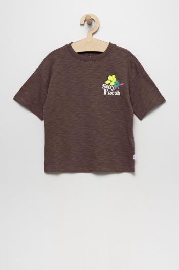 Detské bavlnené tričko GAP hnedá farba, s potlačou