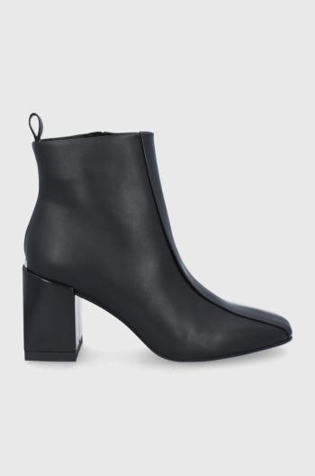 Členkové topánky Calvin Klein dámske, čierna farba, na podpätku