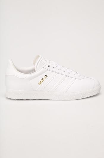 Topánky adidas Originals BB5498 biela farba, na plochom podpätku