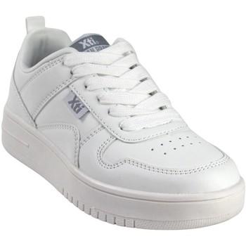 Xti  Univerzálna športová obuv Zapato niño  150276 blanco  Biela