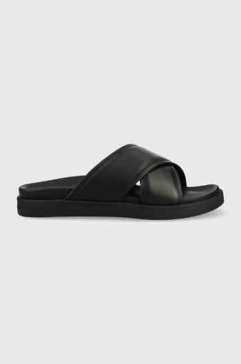 Kožené šľapky Calvin Klein CRISS CROSS SANDAL LTH pánske, čierna farba, HM0HM01069