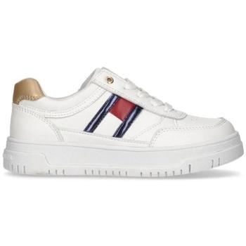 Tommy Hilfiger  FLAG LOW CUT LACE-UP SNEA  Módne tenisky Biela