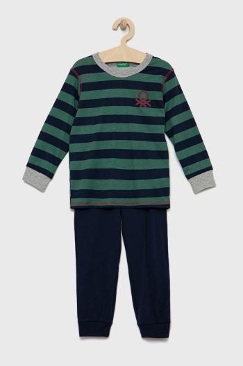 Detské bavlnené pyžamo United Colors of Benetton tmavomodrá farba, vzorovaná
