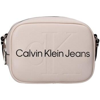 Calvin Klein Jeans  Tašky cez rameno K60K610275  Biela