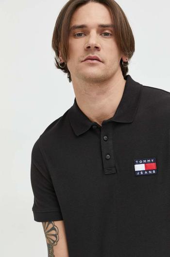 Bavlnené polo tričko Tommy Jeans čierna farba, s nášivkou