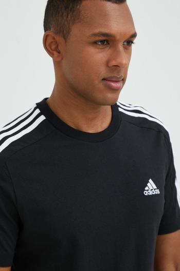 Bavlnené tričko adidas čierna farba, s nášivkou