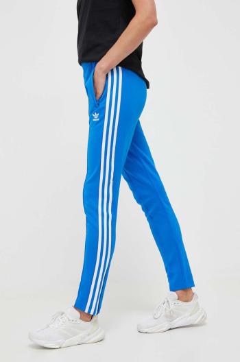 Tepláky adidas Originals s nášivkou, IL8817