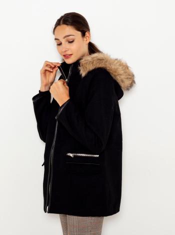 Čierna zimná bunda s umelým kožúškom CAMAIEU