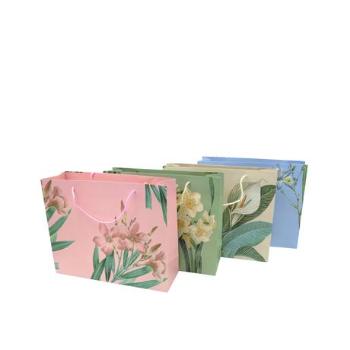 TORO Papierová dárčeková taška TORO 23x18x10cm kvety