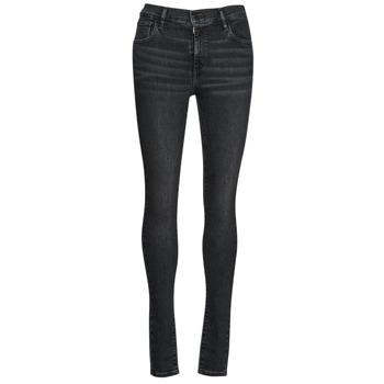 Levis  Džínsy Skinny 720 HIRISE SUPER SKINNY  Čierna