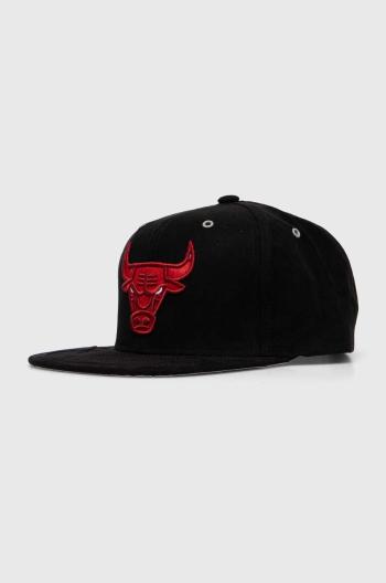 Šiltovka Mitchell&Ness NBA CHICAGO BULLS čierna farba, s nášivkou