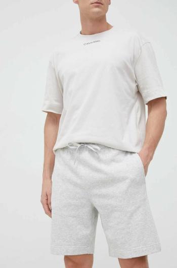 Tréningové šortky Calvin Klein Performance Essentials šedá farba