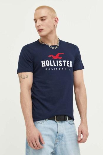 Bavlnené tričko Hollister Co. tmavomodrá farba, s nášivkou