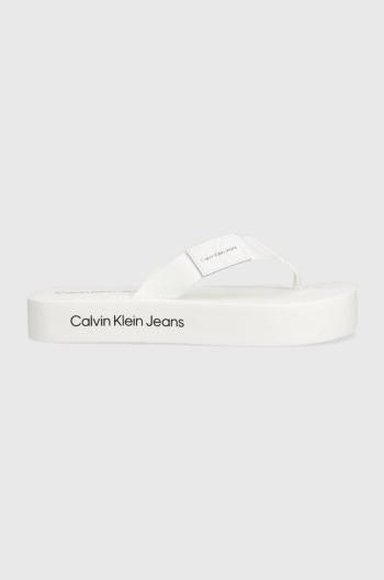 Žabky Calvin Klein Jeans FLATFORM FLIPFLOP dámske, biela farba, na platforme, YW0YW00993