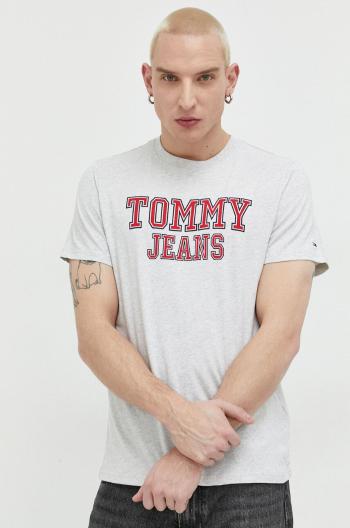 Bavlnené tričko Tommy Jeans šedá farba, s potlačou