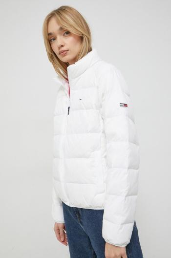 Páperová bunda Tommy Jeans dámska, biela farba, prechodná