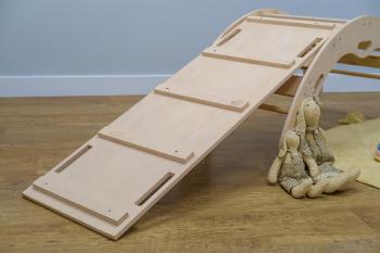 Drevená montessori šmykľavka - prírodná  ladder slide