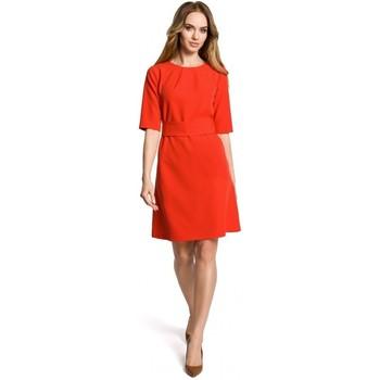 Moe  Šaty M362 Jednoduché šaty v tvare á s opaskom - červené  viacfarebny