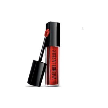 Maybelline New York  Vivid Hot Lacquer Lipstick  Líčenie obočia Červená