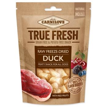 CARNILOVE True Fresh Freeze-Dried snack DUCK with 5 red fruits 40 g