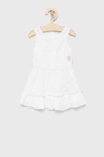 Dievčenské bavlnené šaty Guess biela farba, mini, áčkový strih