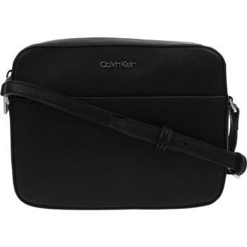 Calvin Klein Jeans  Kabelky Must Camera Bag  Čierna