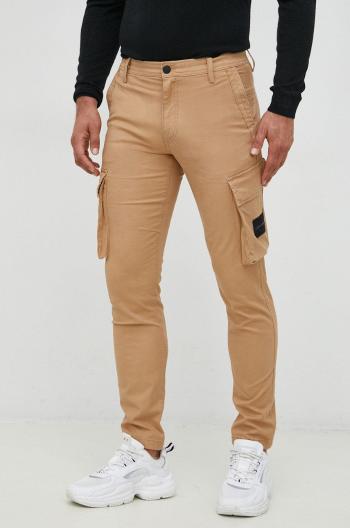 Nohavice Calvin Klein Jeans pánske, hnedá farba, priliehavé
