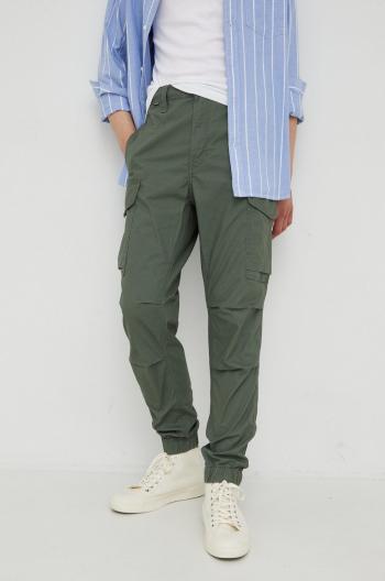 Bavlnené nohavice G-Star Raw pánske, zelená farba, strih cargo