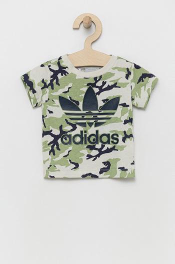 Detské bavlnené tričko adidas Originals HE6924 zelená farba, s potlačou