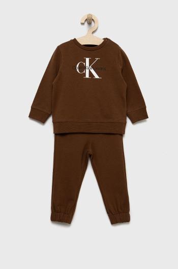 Detská tepláková súprava Calvin Klein Jeans hnedá farba
