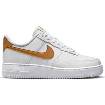 Nike  Nízke tenisky Air Force 1 07  Biela