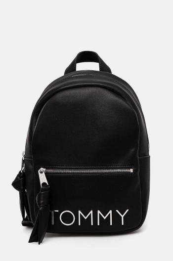 Ruksak Tommy Jeans dámsky, čierna farba, malý, jednofarebný, AW0AW16261