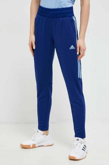 Tréningové nohavice adidas Tiro s nášivkou