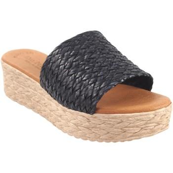 Eva Frutos  Univerzálna športová obuv Dámske sandále  715 čierne  Čierna