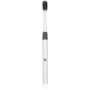 WOOM Toothbrush Charcoal Soft zubná kefka s aktívnym uhlím soft 1 ks
