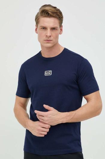 Bavlnené tričko EA7 Emporio Armani tmavomodrá farba, s nášivkou