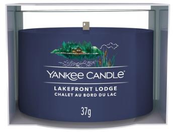 Yankee Candle Votívna sviečka v skle Lakefront Lodge 37 g